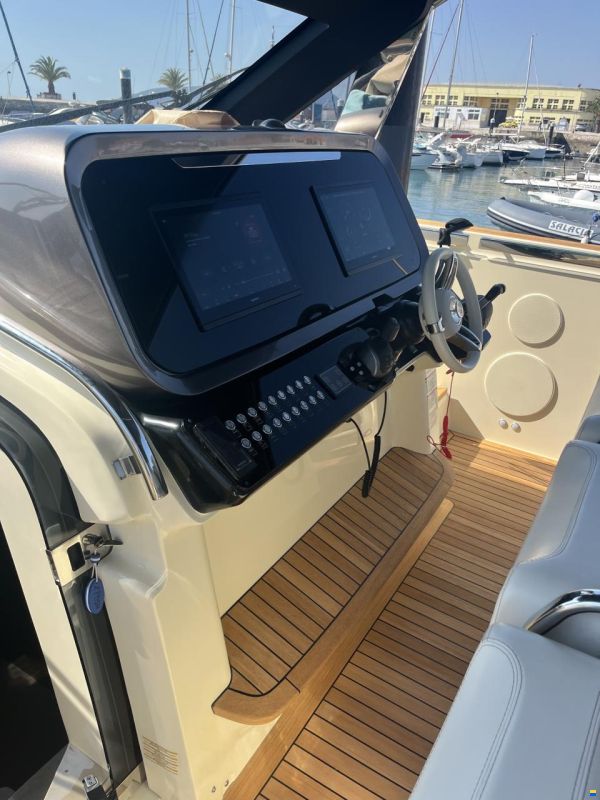 Invictus TT460