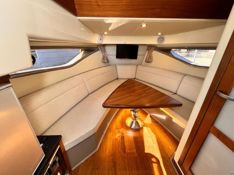 Sea Ray 320 Sun Dancer