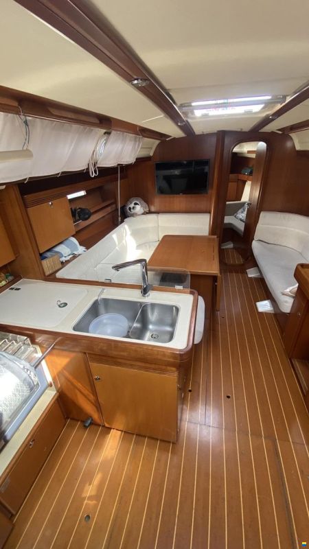 Dufour 40