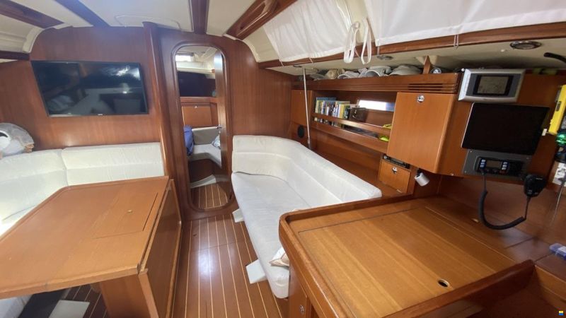 Dufour 40
