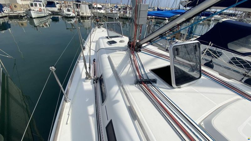 Dufour 40