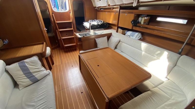 Dufour 40