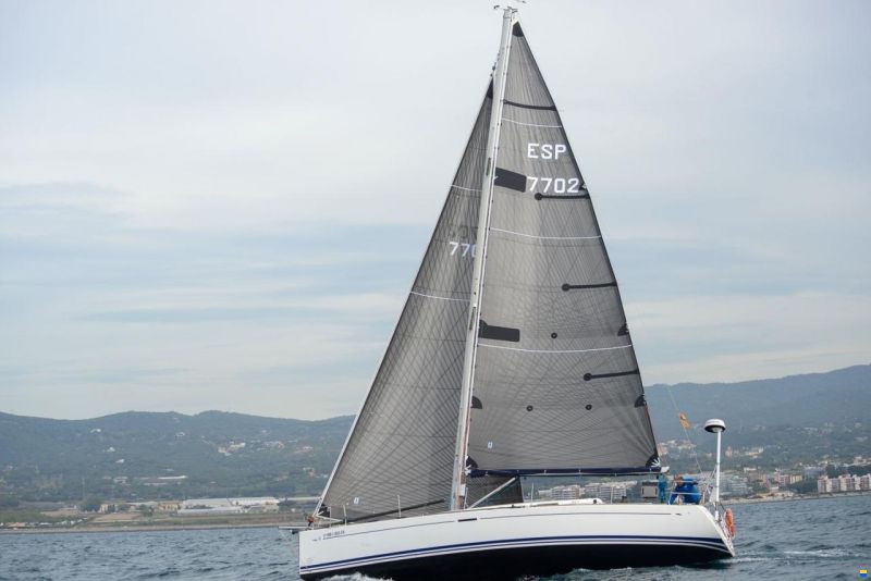 Dufour 40