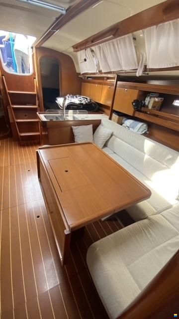 Dufour 40
