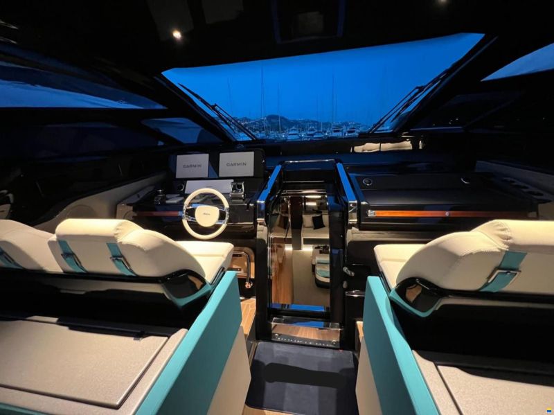 Riva DIABLE 68'