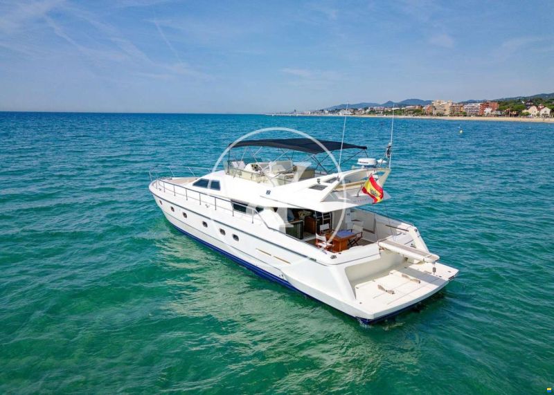 Ferretti 62