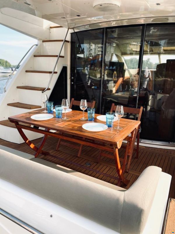 Sealine T50