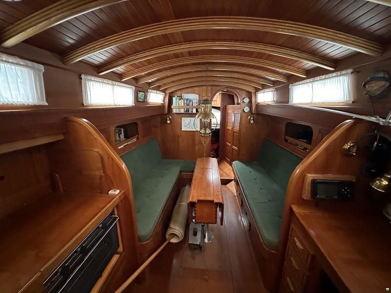 Carena 35