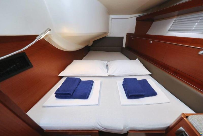 Hanse 575