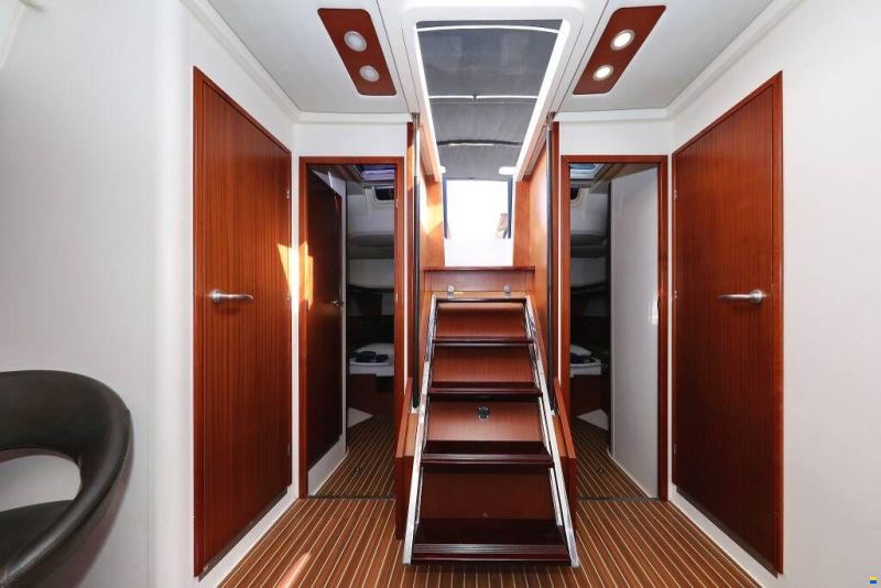 Hanse 575