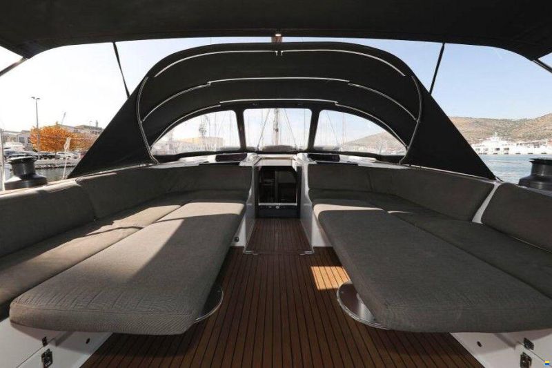 Hanse 575