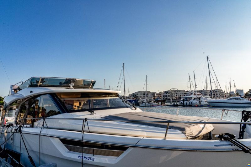 Greenline 45 Fly Hybrid