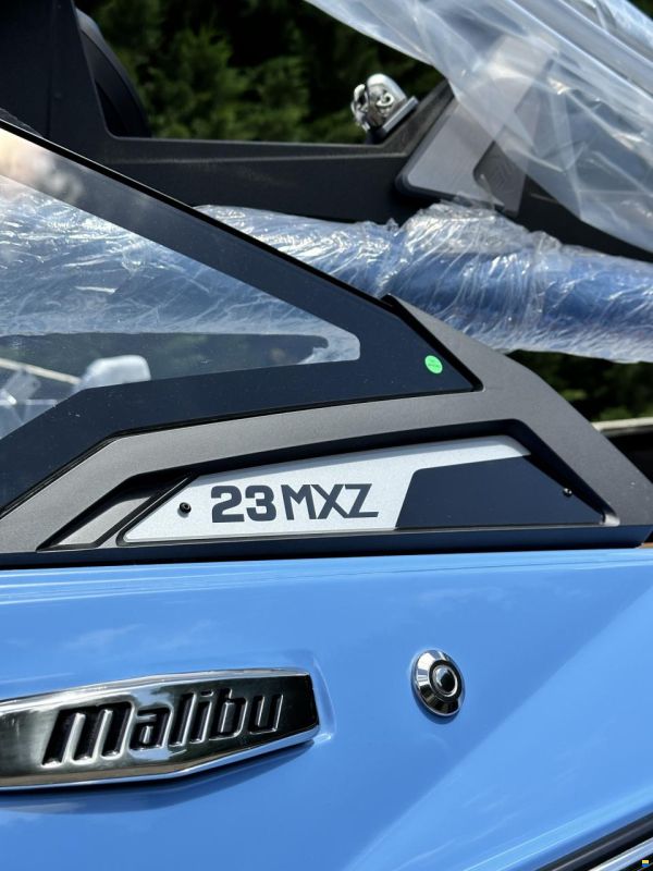 Malibu 23 MXZ
