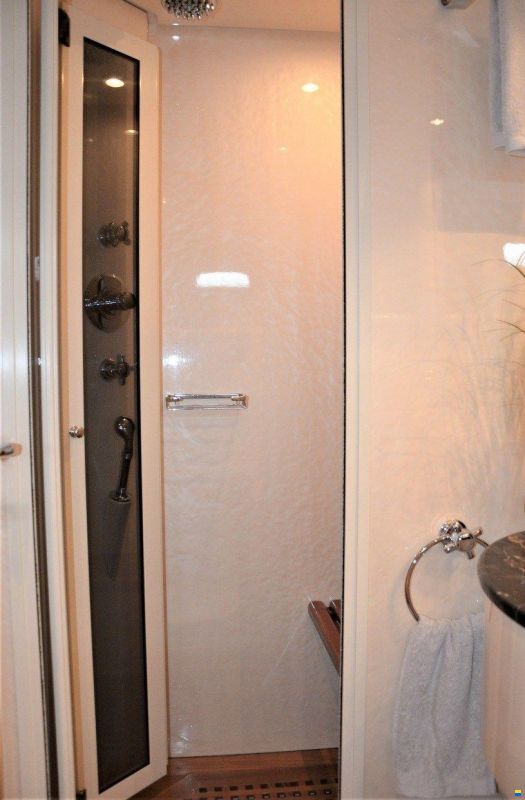 Overmarine Mangusta 72 Open