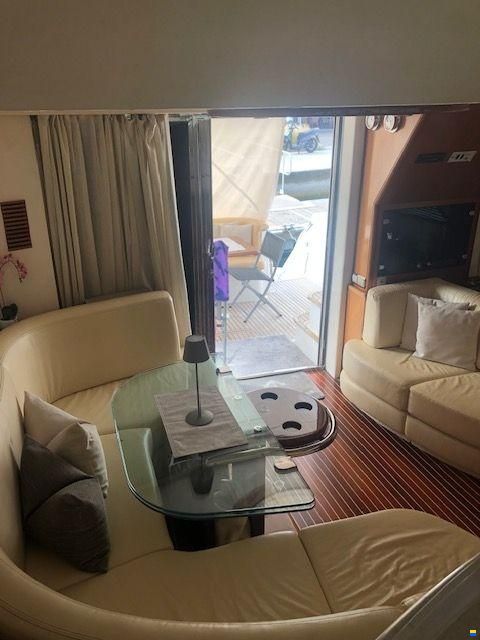 Galeon 530