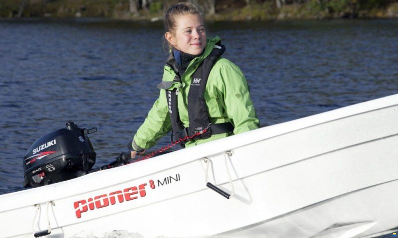 Pioner Mini 8