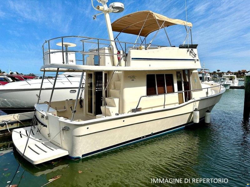 Mainship TRAWLER 400