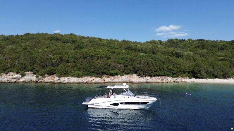 Jeanneau Cap Camarat 10.5 WA