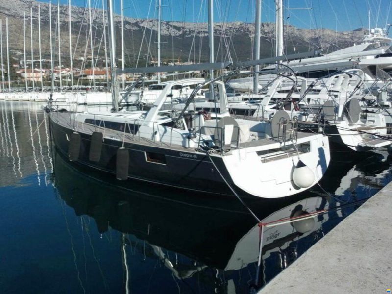 Beneteau Oceanis 48