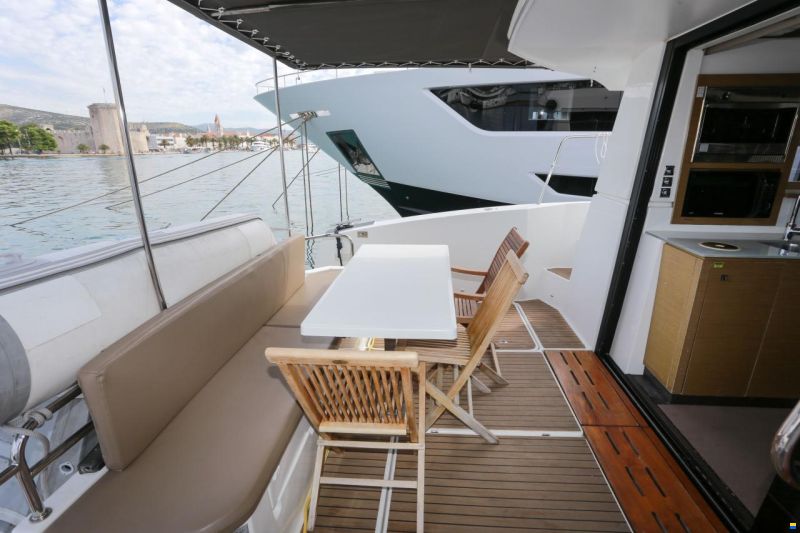 Fountaine Pajot MY 37