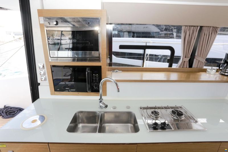 Fountaine Pajot MY 37