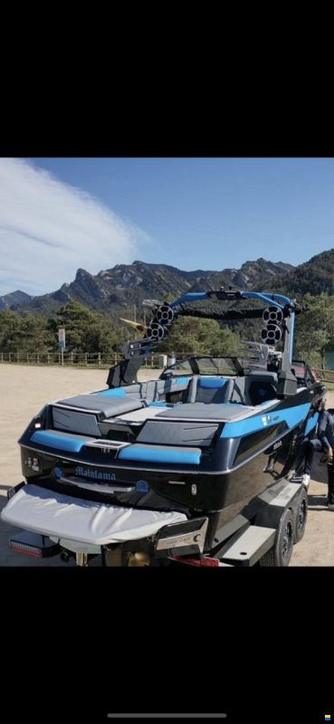 Malibu M220