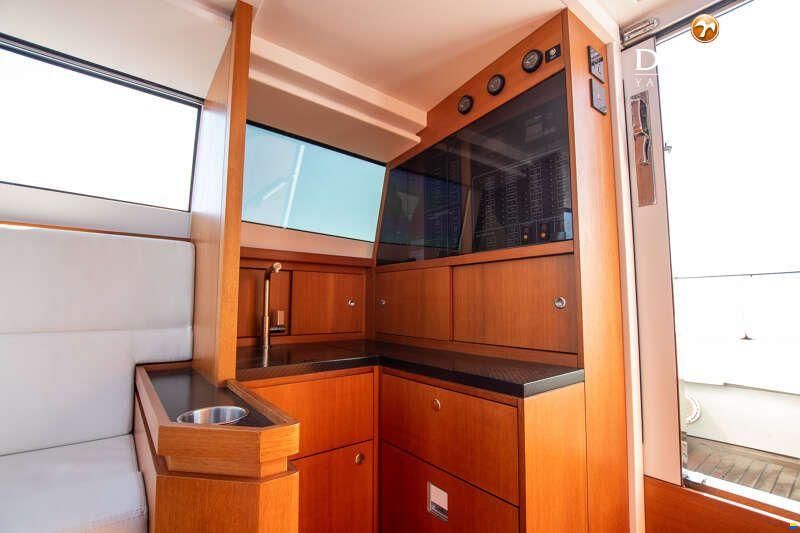 Custom Reliant X40T Limousine Tender Tax