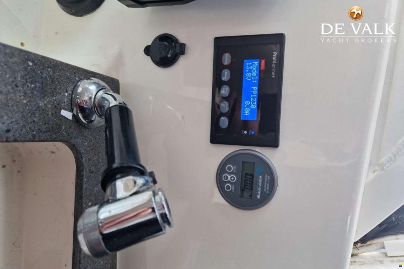 Boston Whaler 285 Conquest Pilothouse