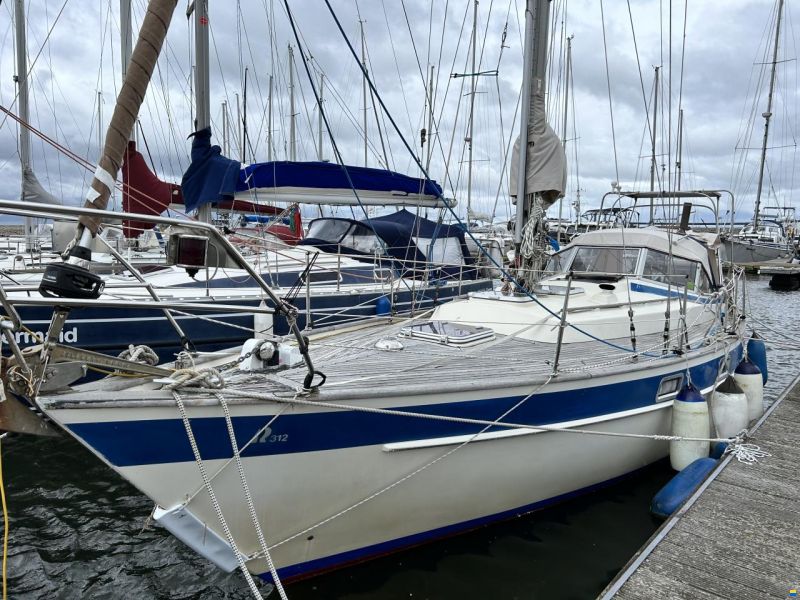 Hallberg-Rassy HR 312