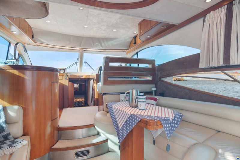 Galeon 440 Fly