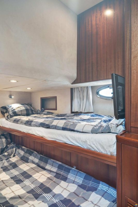 Galeon 440 Fly