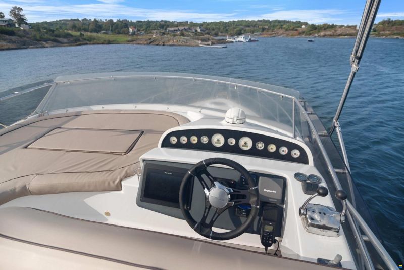 Galeon 440 Fly