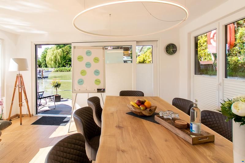 11m Ferienwohnung auf dem Wasser
