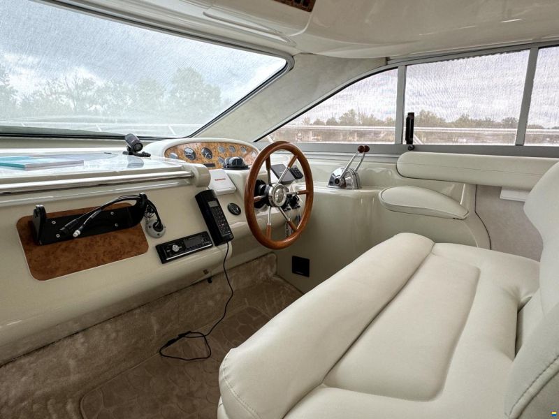 Sealine 420 Statesman