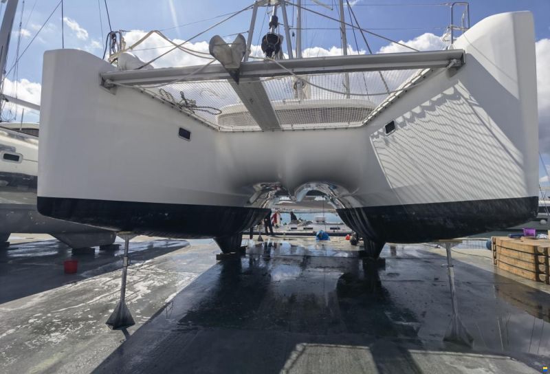 Lagoon 39