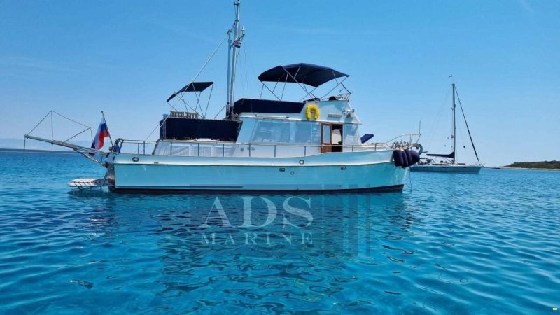 Grand Banks 42