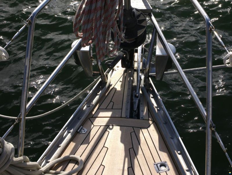 Helmsman 43
