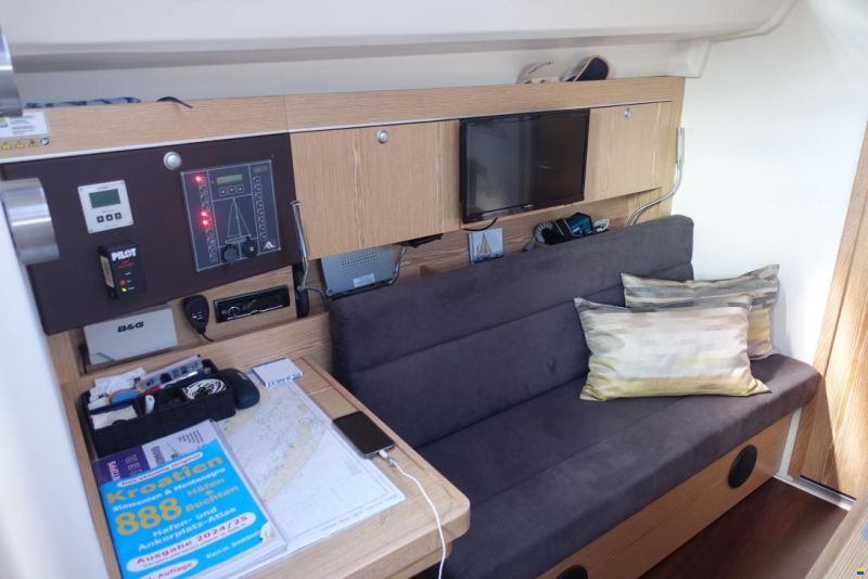 Hanse 345
