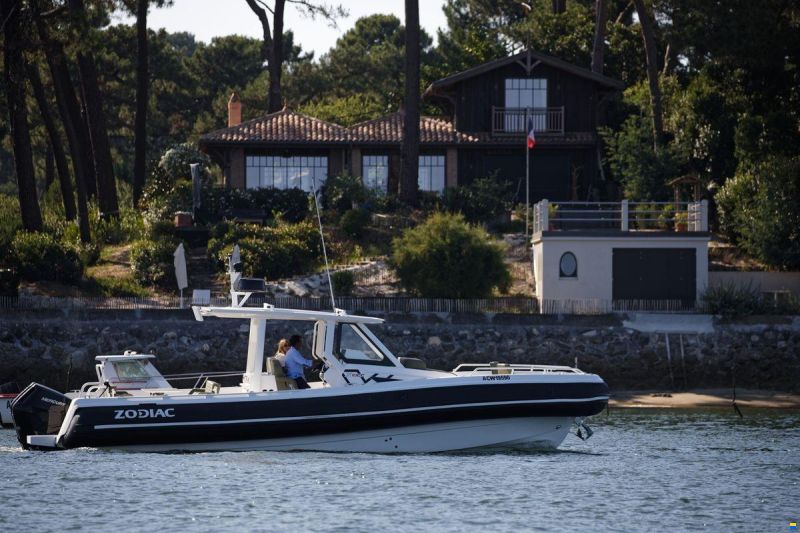 Zodiac X10CC