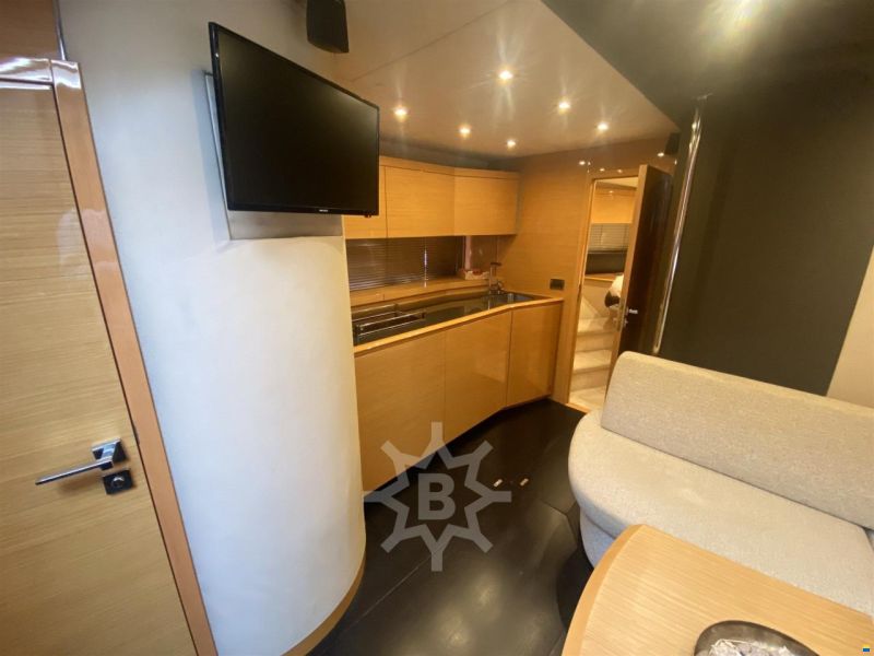 Atlantis 54
