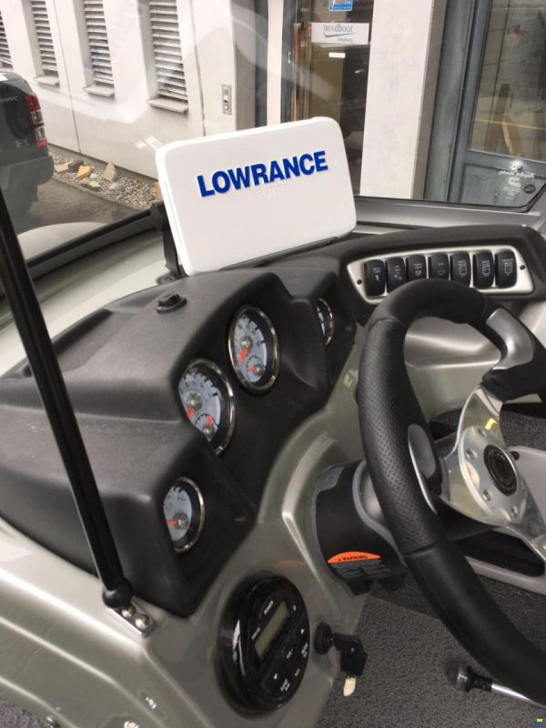 Tracker Marine Targa V18 WT