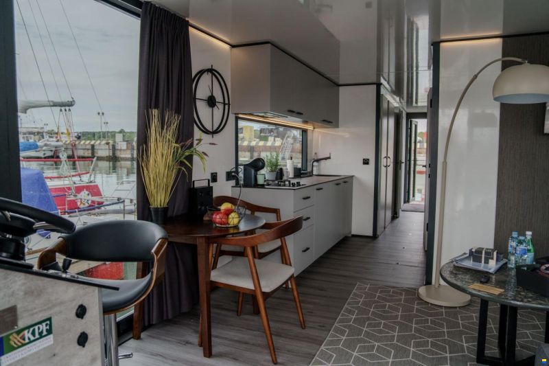 Nordic Season NS 43 EVO 37 CE-C Houseboat