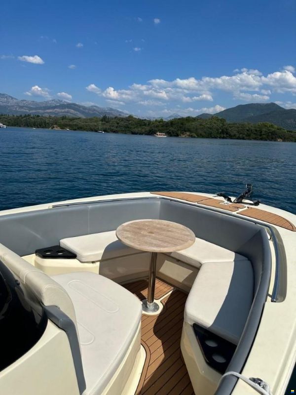 Invictus FX240