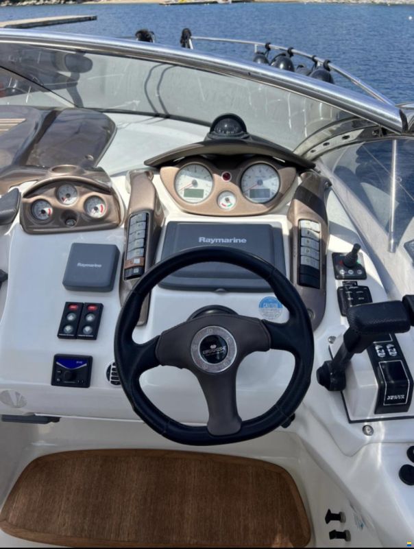 Cranchi Endurance 33