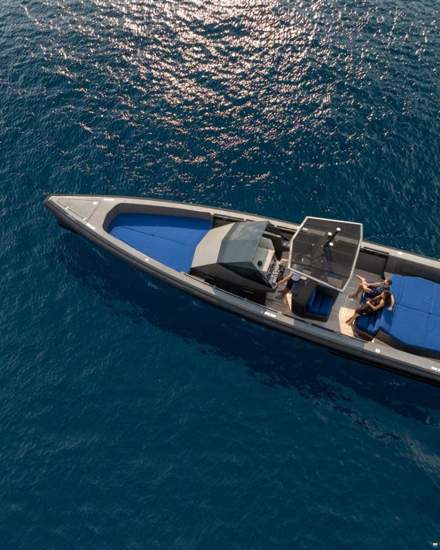 Wally Tender 45