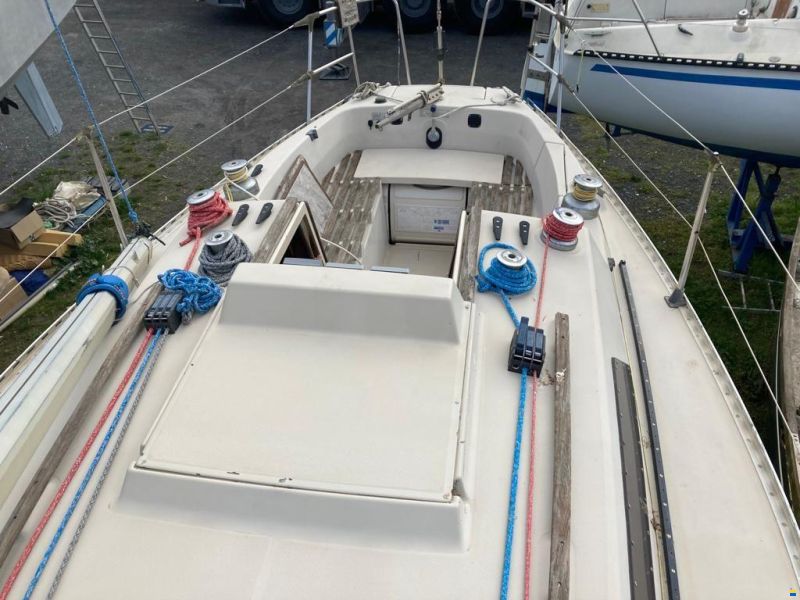 Beneteau First 30