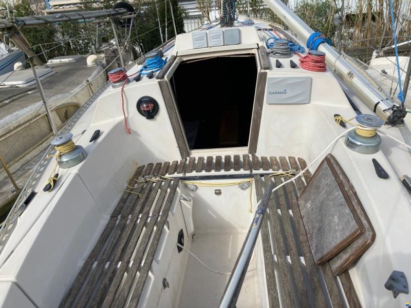 Beneteau First 30