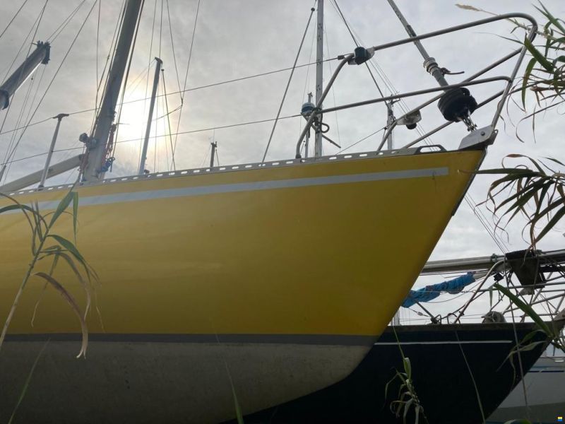 Beneteau First 30