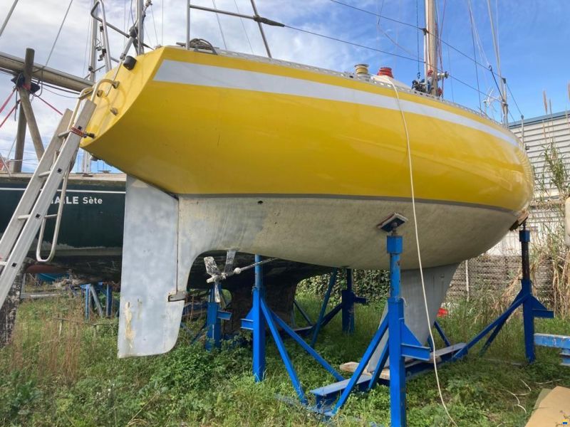 Beneteau First 30