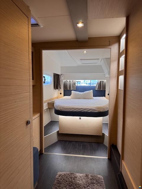 Fountaine Pajot Astrea 42